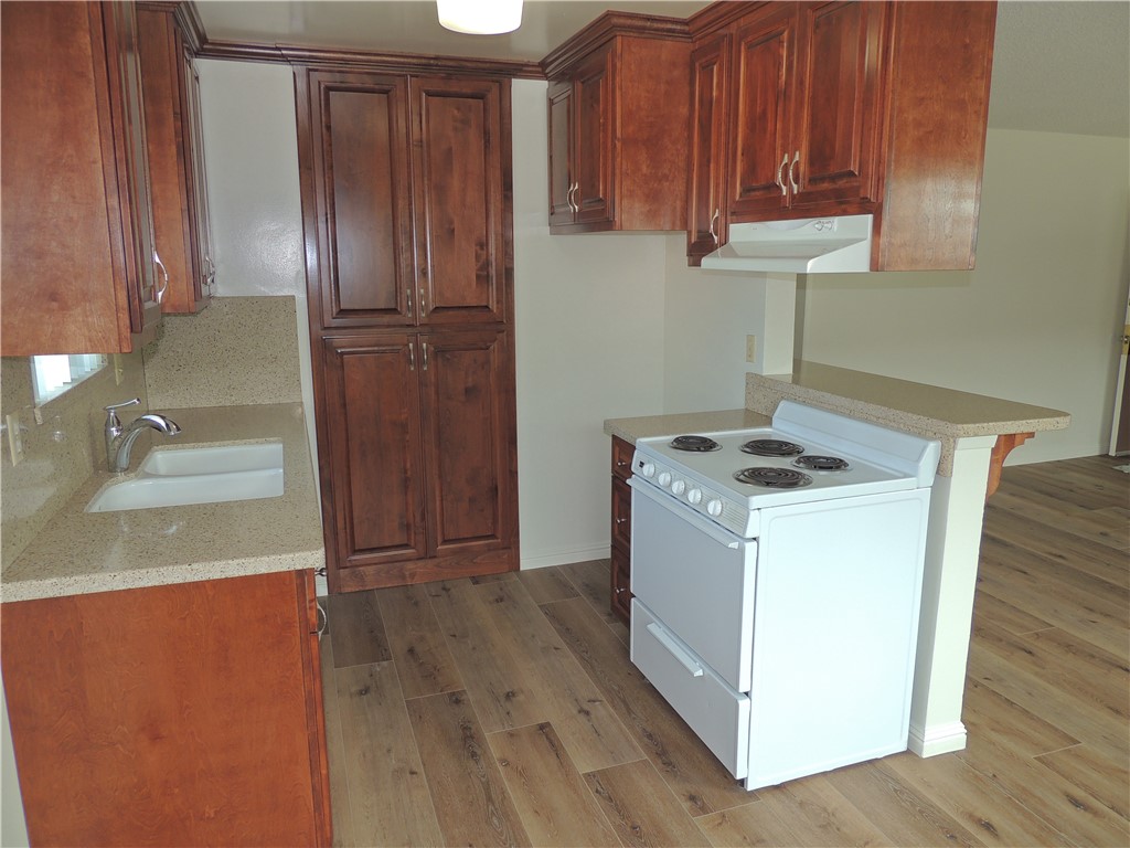 321 Gladys Avenue 4 Property Photo 9