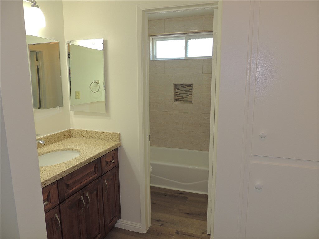 321 Gladys Avenue 4 Property Photo 13