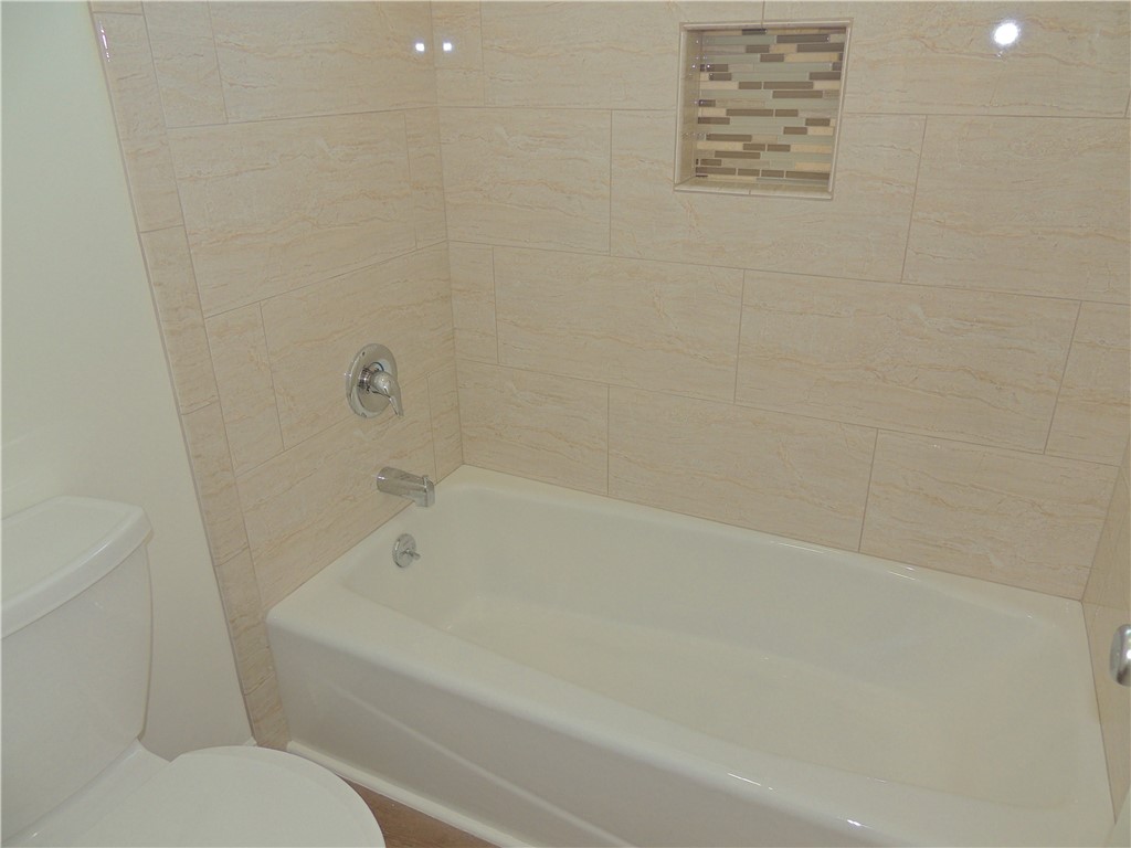 321 Gladys Avenue 4 Property Photo 15