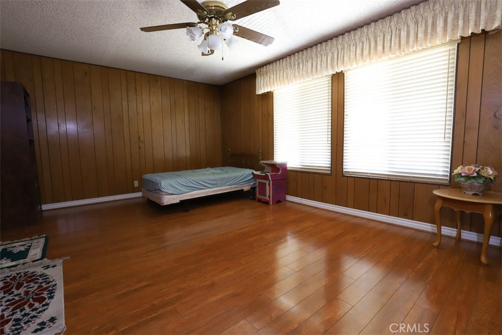 1150 N Brantford Street Property Photo 16