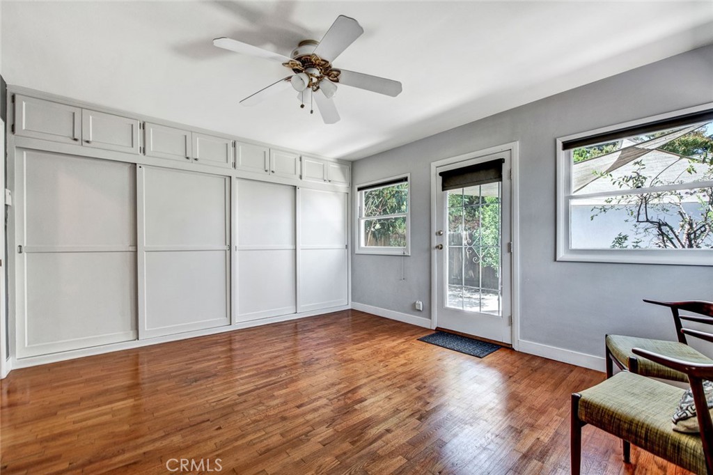1135 W 10th Street Property Photo 22