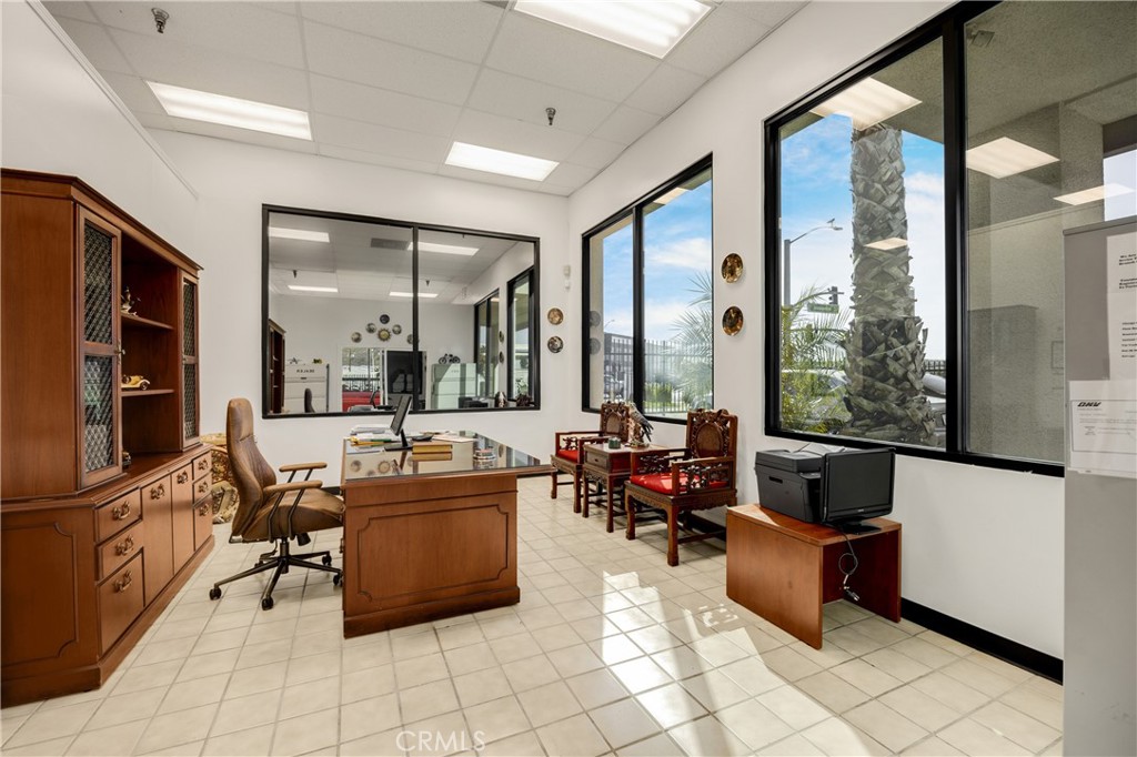 2650 E Alessandro Boulevard Property Photo 15