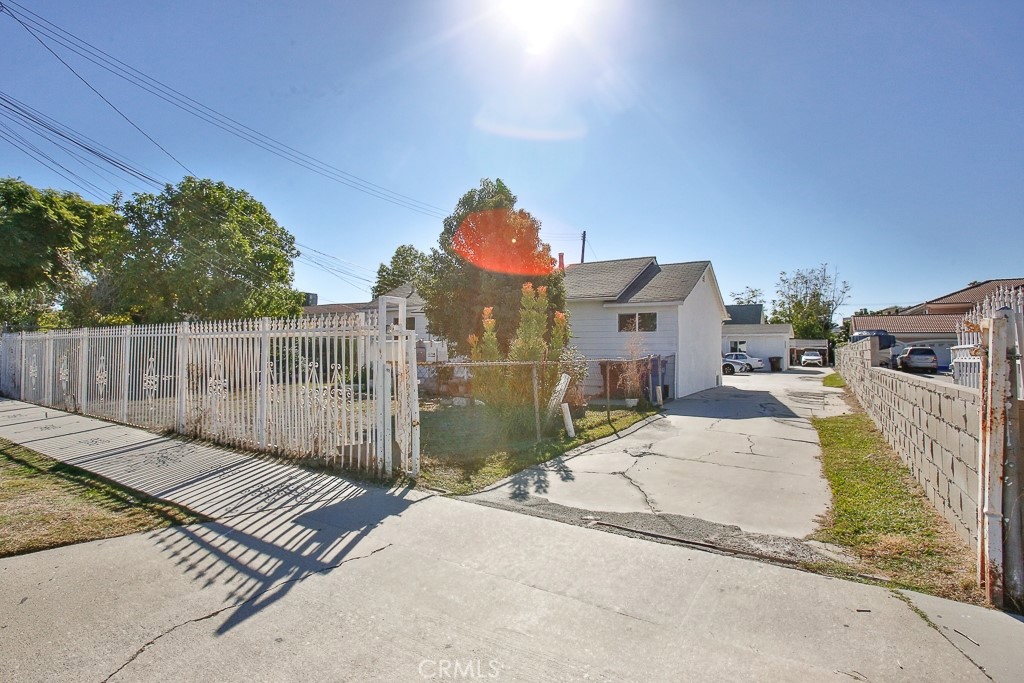 11670 Ferris Road Property Photo 24