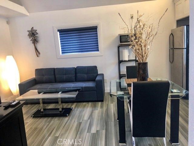214 Walnut Avenue Property Photo 6