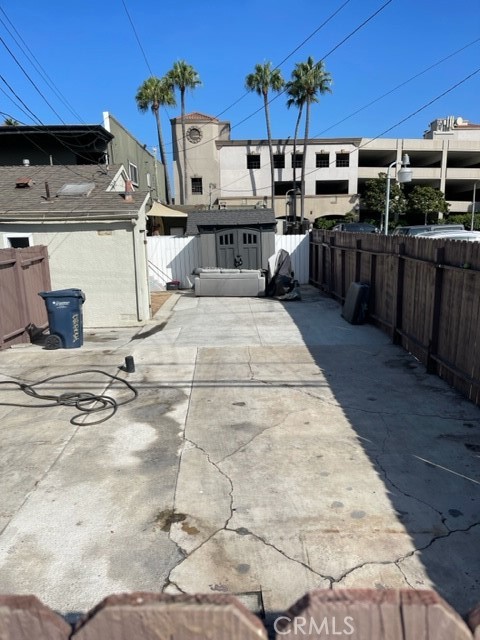 214 Walnut Avenue Property Photo 12