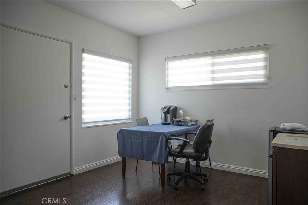 653 W Commonwealth Property Photo 17