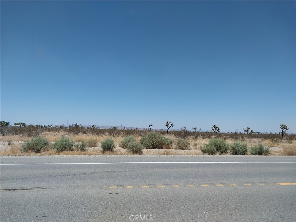 5900 Palmdale Road Property Photo