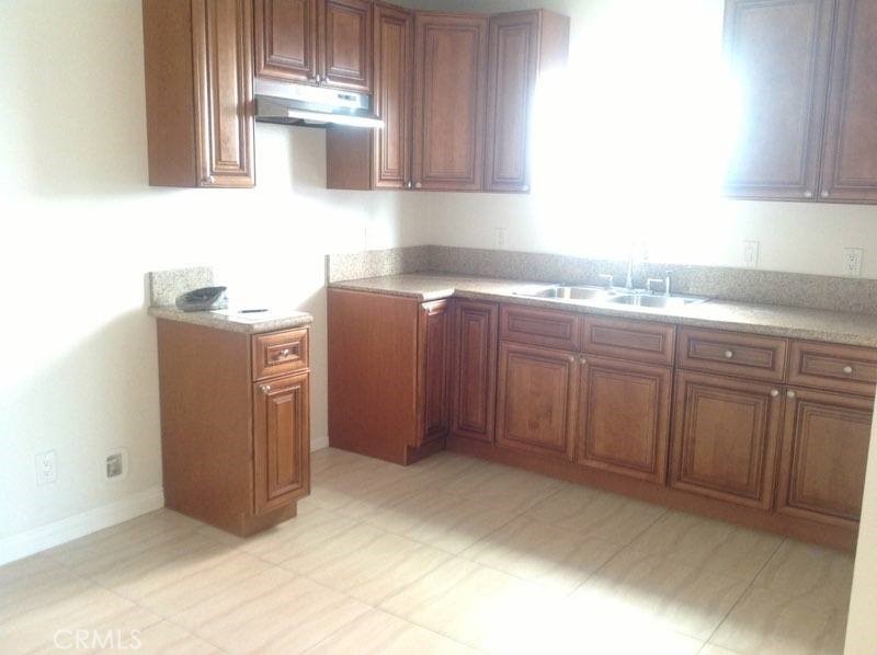 2814 Wabash Avenue Property Photo 8