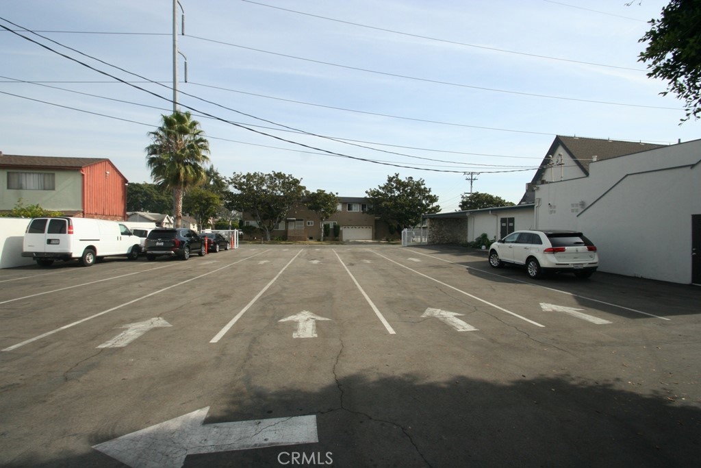 1206 Centinela Avenue Property Photo 21