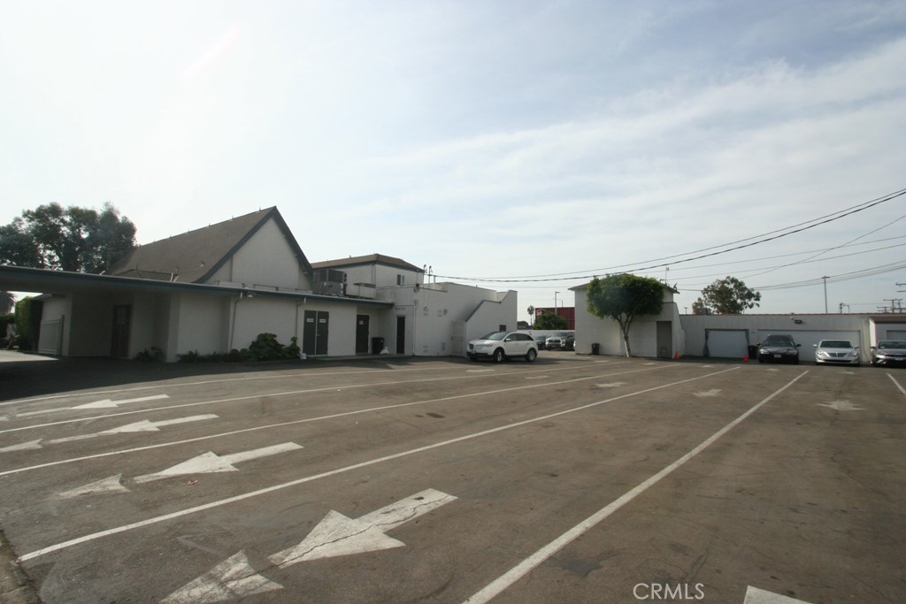 1206 Centinela Avenue Property Photo 22