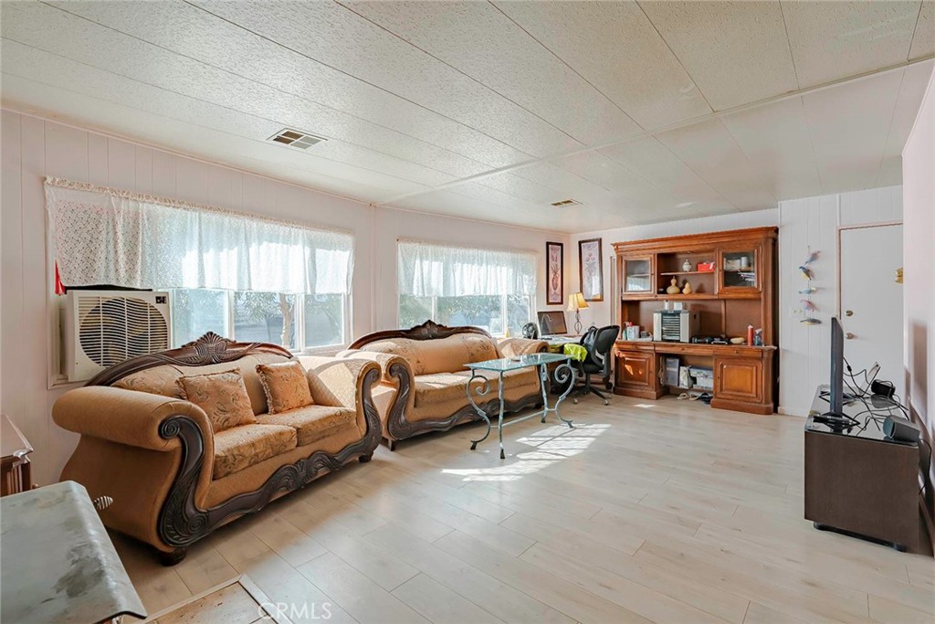 3986 Chevoit Road Property Photo 6