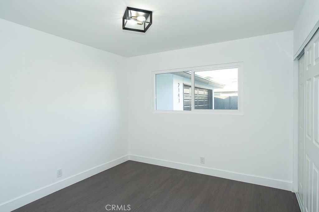 2141 S Vern Street Property Photo 7