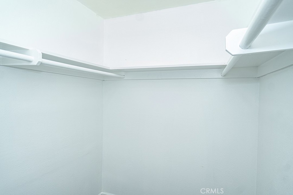 2141 S Vern Street Property Photo 10