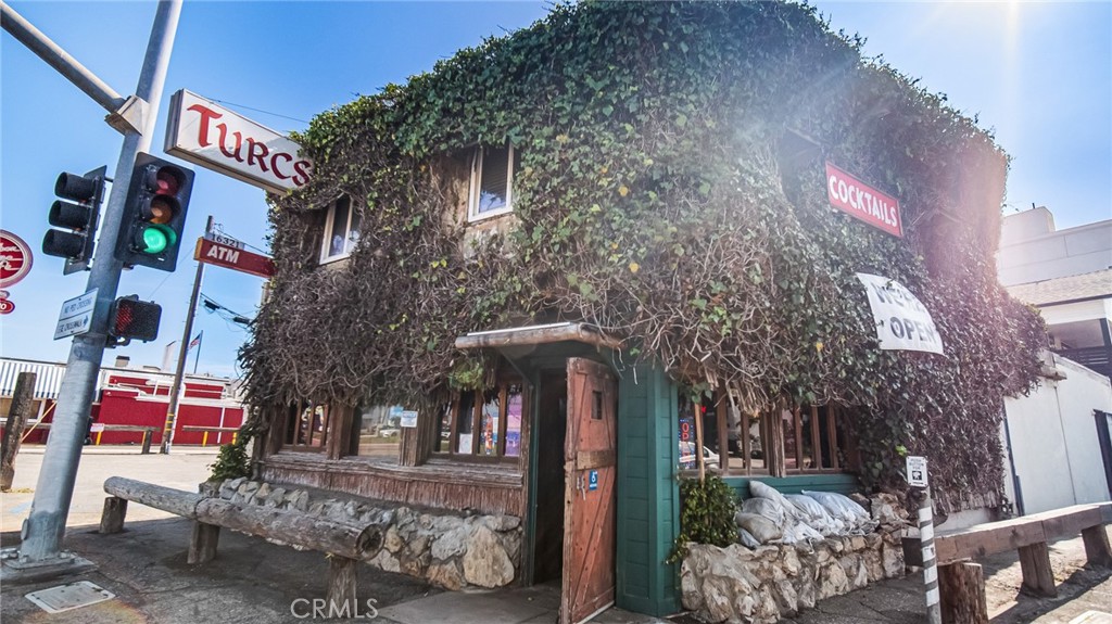 16321 Pacific Coast Highway Property Photo 12