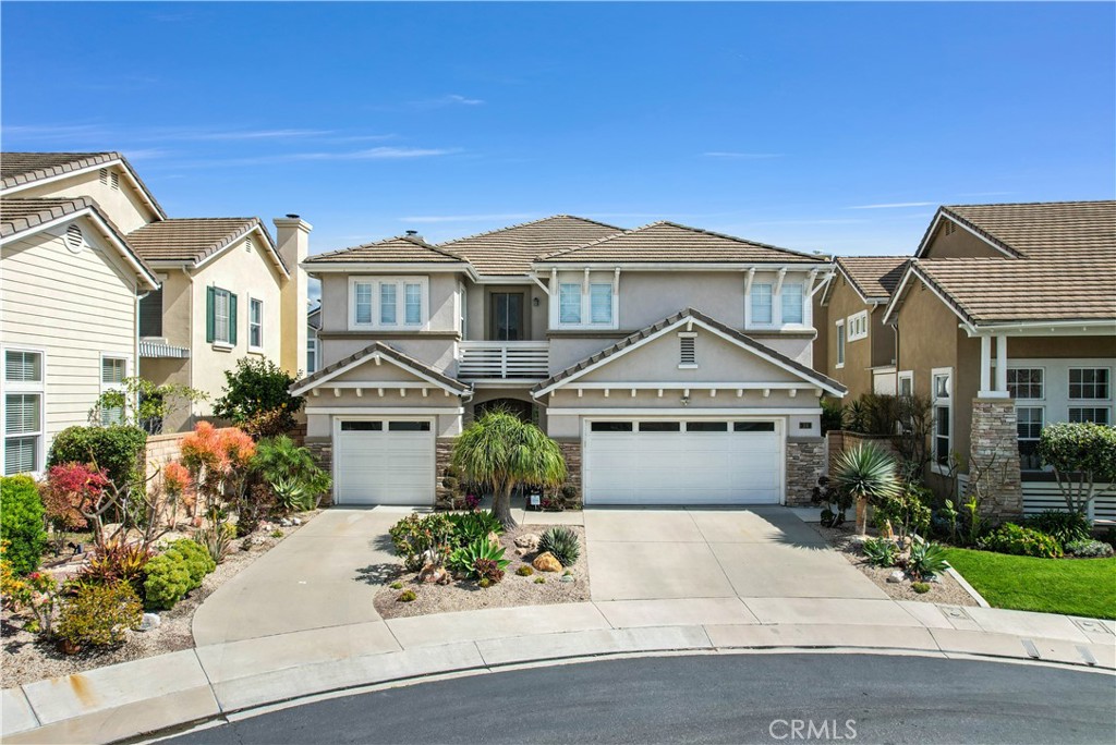 10 Waterside Cove Property Photo 2