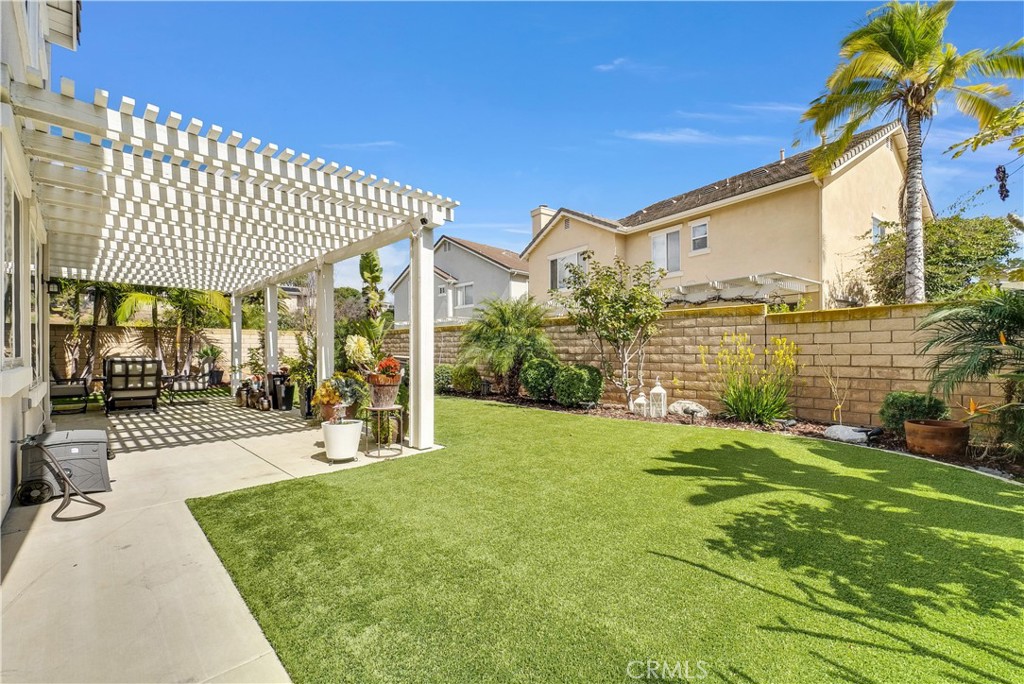 10 Waterside Cove Property Photo 48