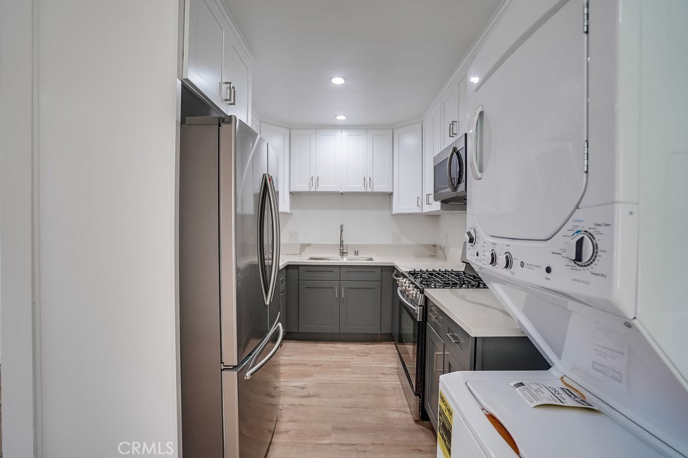 1615 W 145th Street 1 Property Photo 24