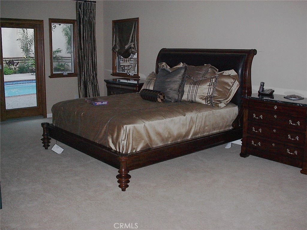 2124 Glen Ivy Drive Property Photo 10