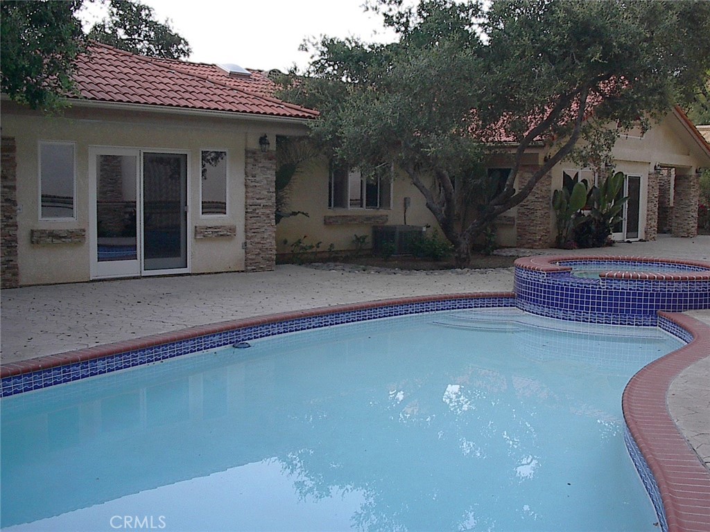 2124 Glen Ivy Drive Property Photo 31