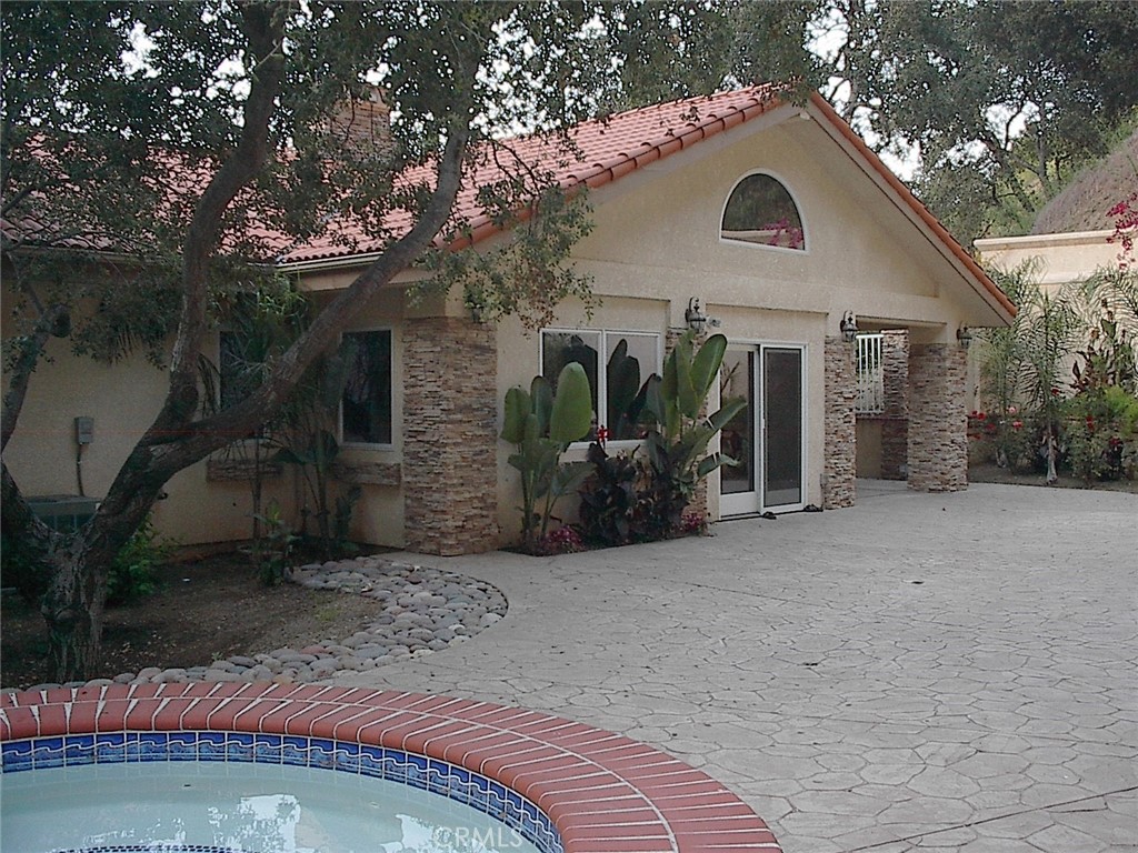 2124 Glen Ivy Drive Property Photo 32