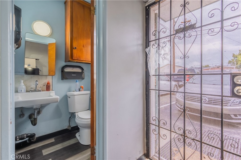 11638 Atlantic Avenue Property Photo 25