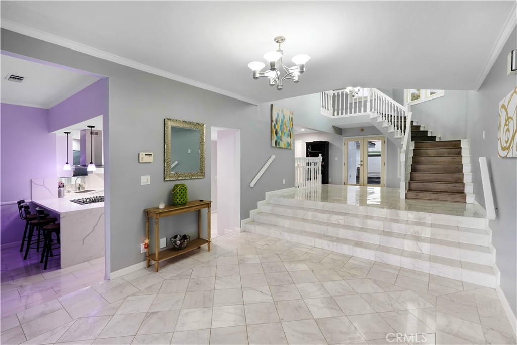 4975 Ginger Court Property Photo 5