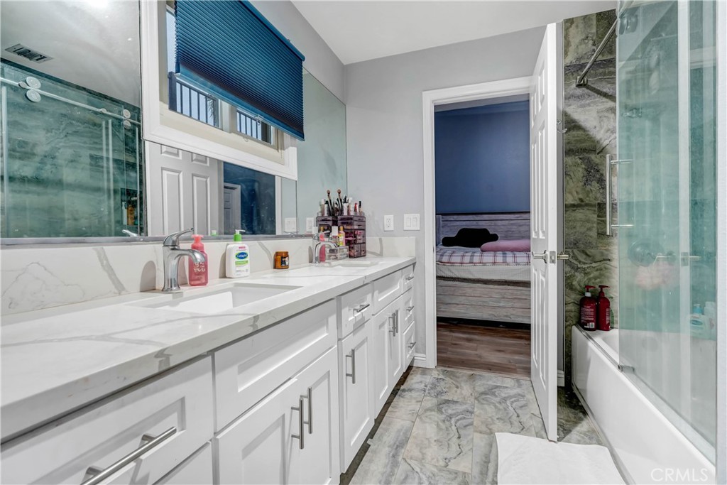 4975 Ginger Court Property Photo 19