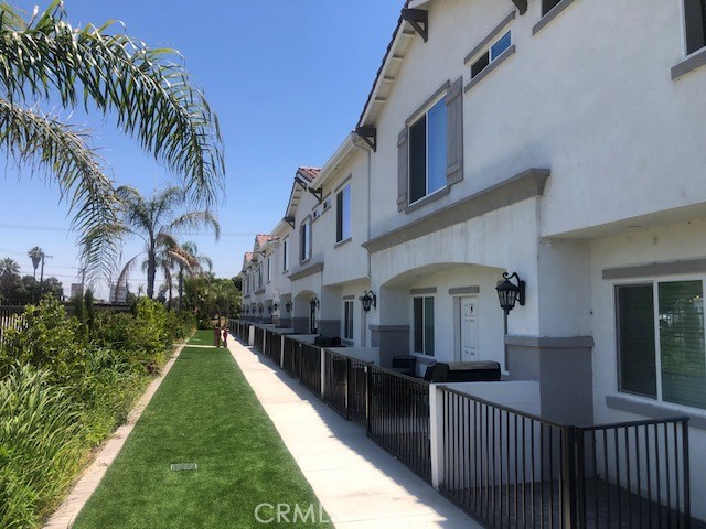 13665 Arrow Boulevard 6 Property Photo 17