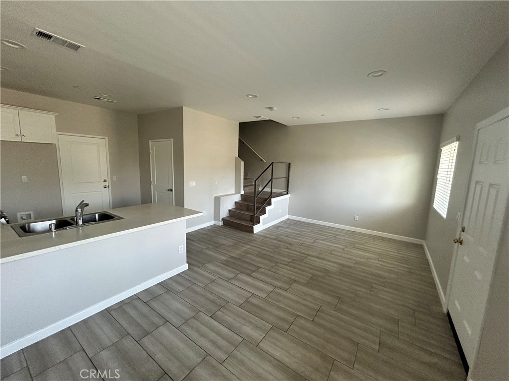 13665 Arrow Boulevard 6 Property Photo 41