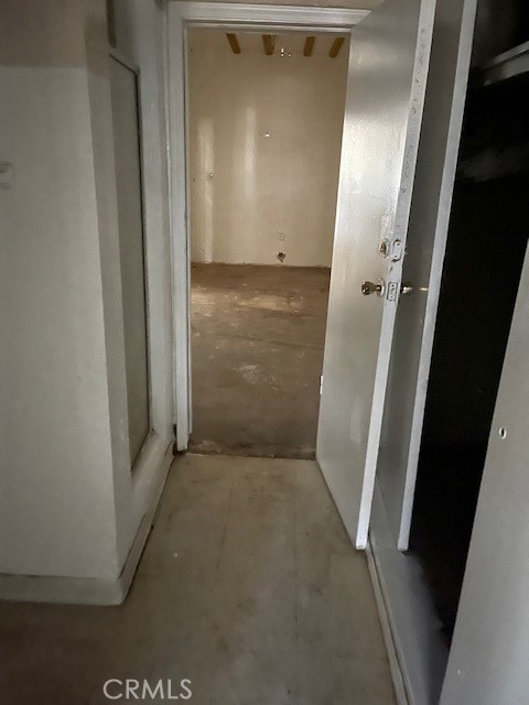 9618 S Main Street Property Photo 6