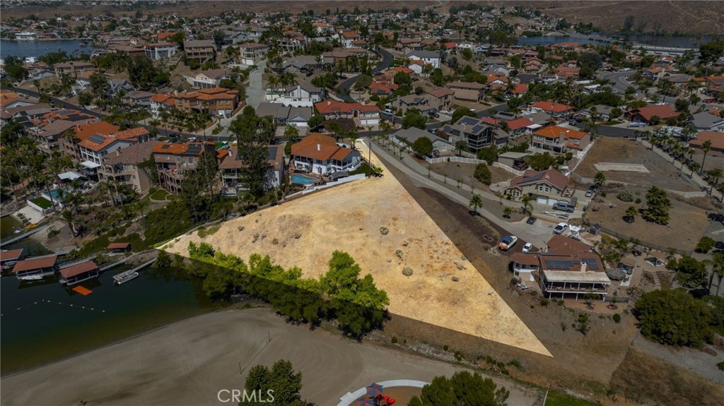 22036 San Joaquin Drive W Property Photo 4