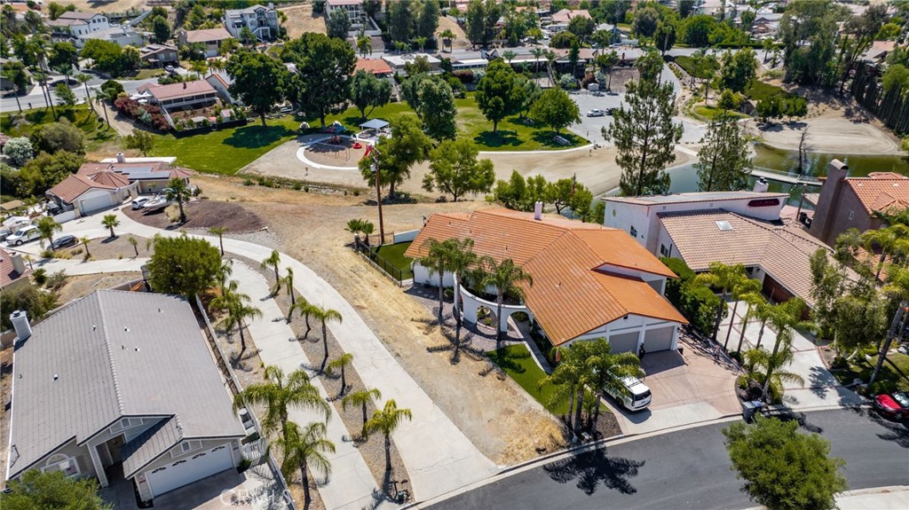 22036 San Joaquin Drive W Property Photo 8