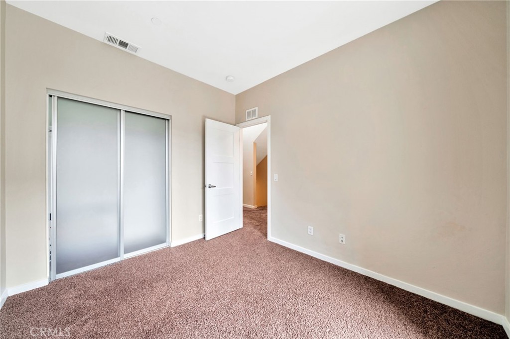 563 W Maple Avenue Property Photo 21