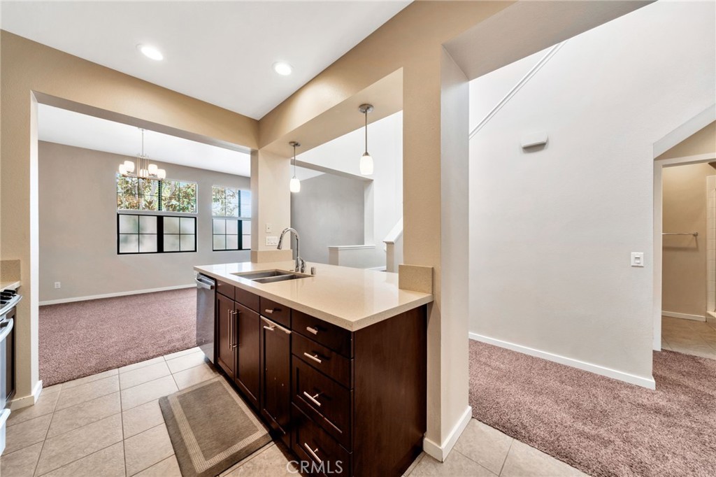 563 W Maple Avenue Property Photo 25