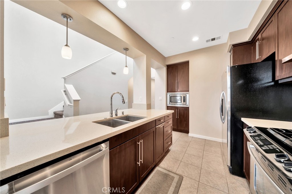 563 W Maple Avenue Property Photo 26