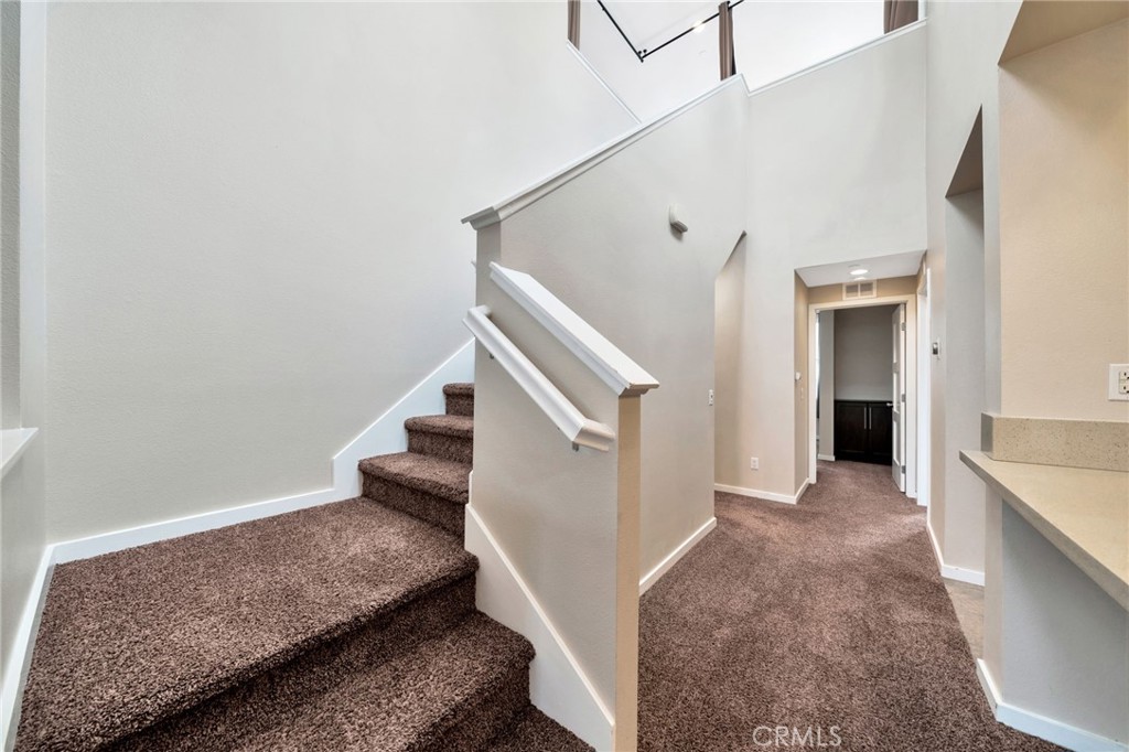 563 W Maple Avenue Property Photo 34