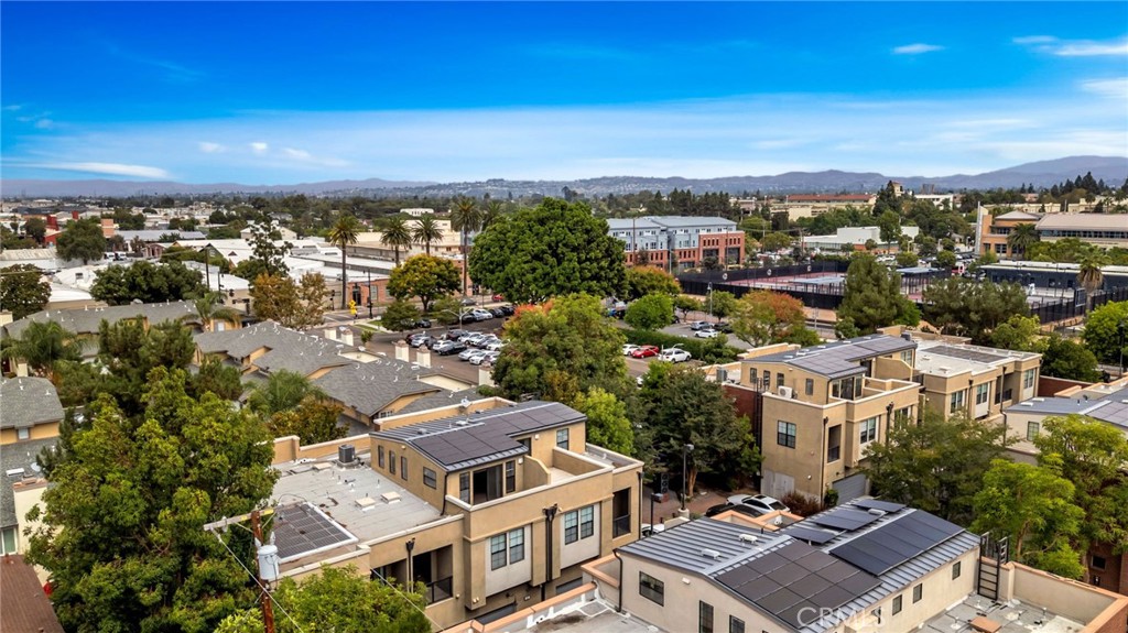 563 W Maple Avenue Property Photo 41