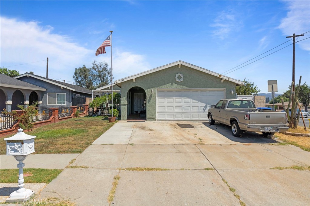 13361 Sundance Ave Property Photo 1