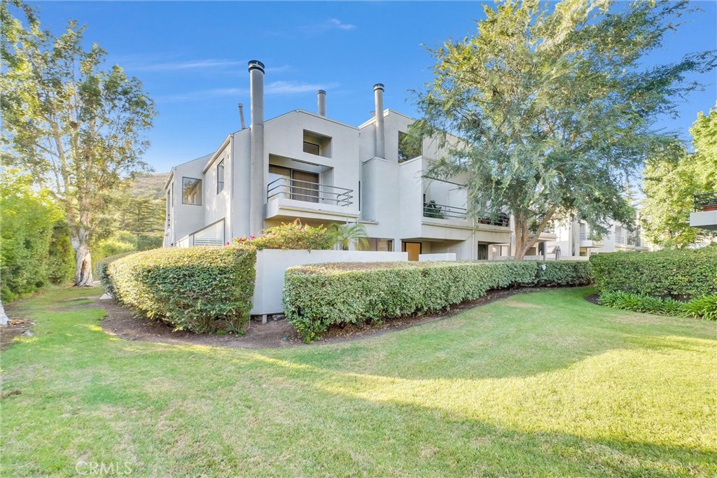 5744 E Creekside Avenue 26 Property Photo 2