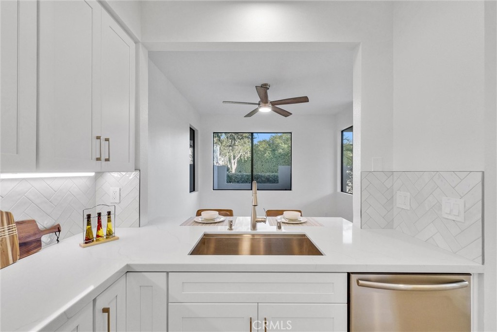 5744 E Creekside Avenue 26 Property Photo 23