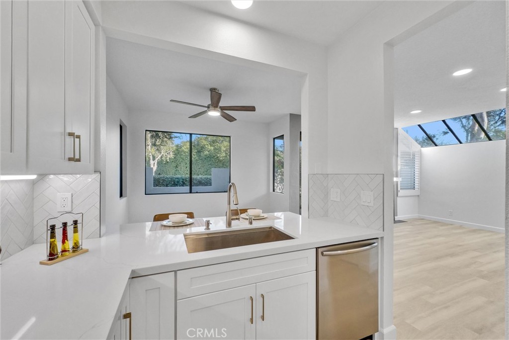 5744 E Creekside Avenue 26 Property Photo 25