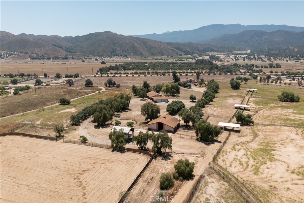 36400 De Portola Road Property Photo 6