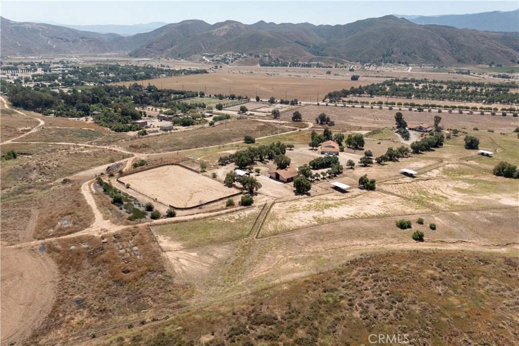 36400 De Portola Road Property Photo 11