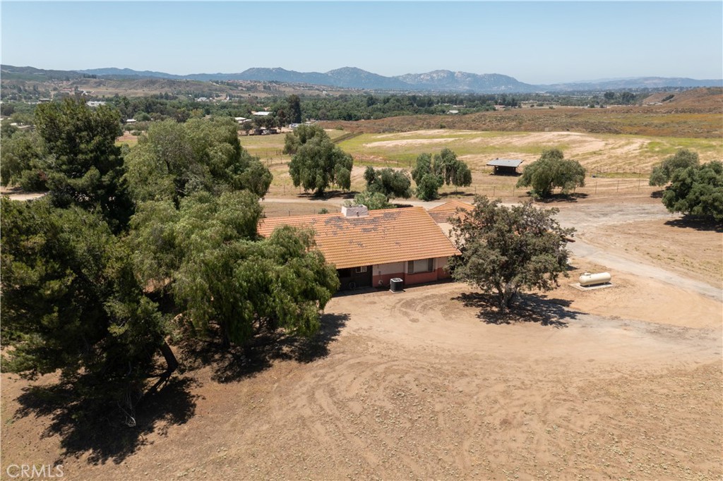 36400 De Portola Road Property Photo 29