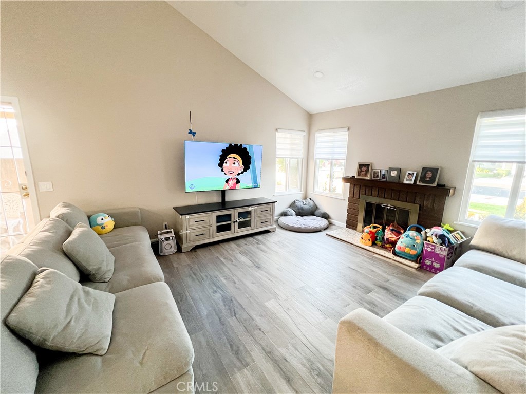 1523 W Alexis Avenue Property Photo 7