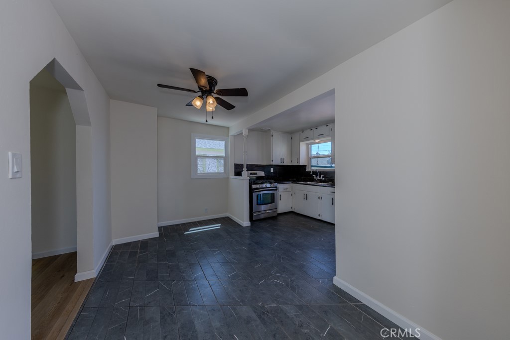 818 E Stearns Avenue Property Photo 12
