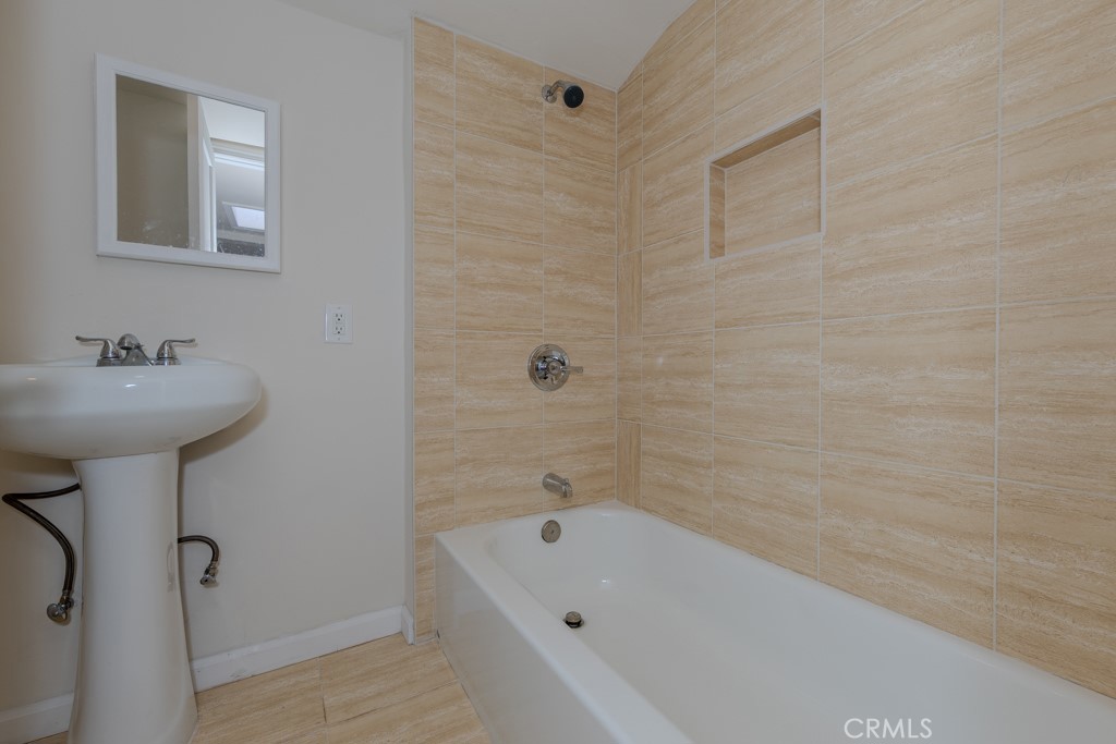 818 E Stearns Avenue Property Photo 45