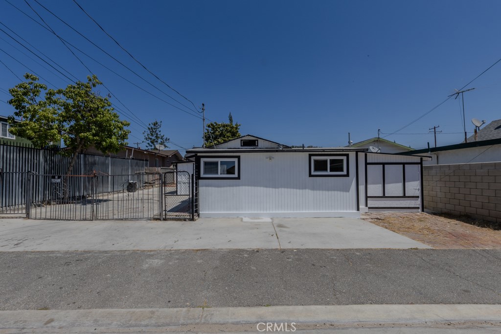 818 E Stearns Avenue Property Photo 60