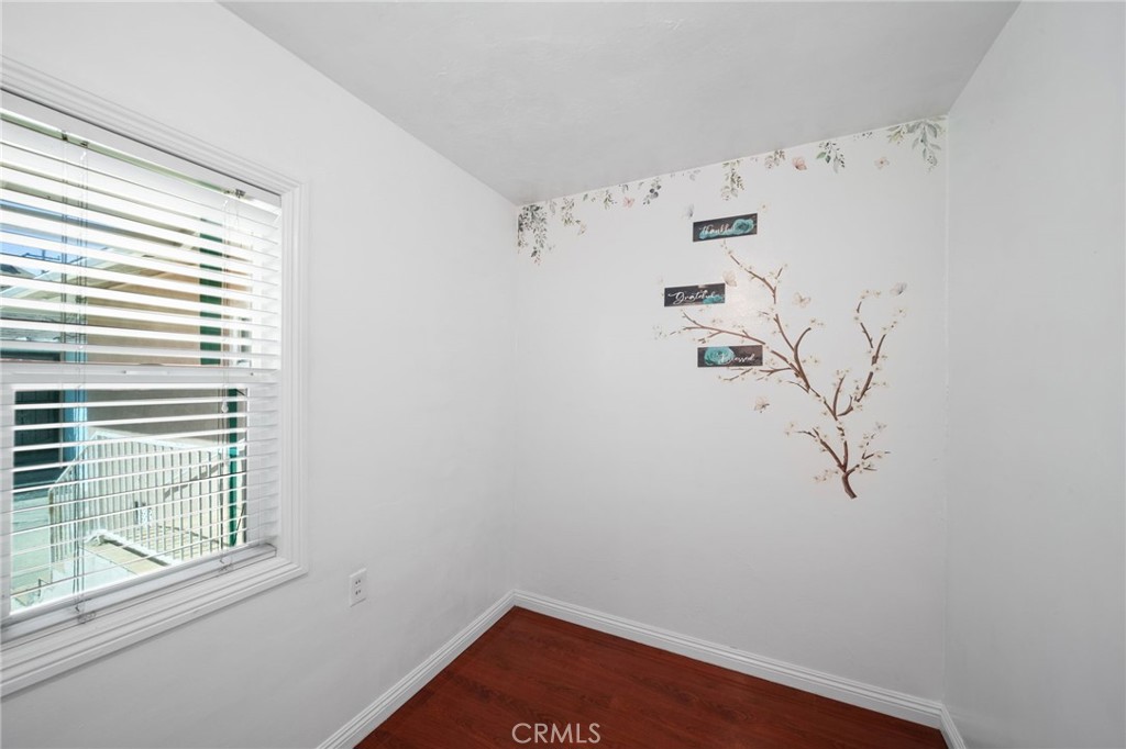 2922 Darwin Avenue Property Photo 29
