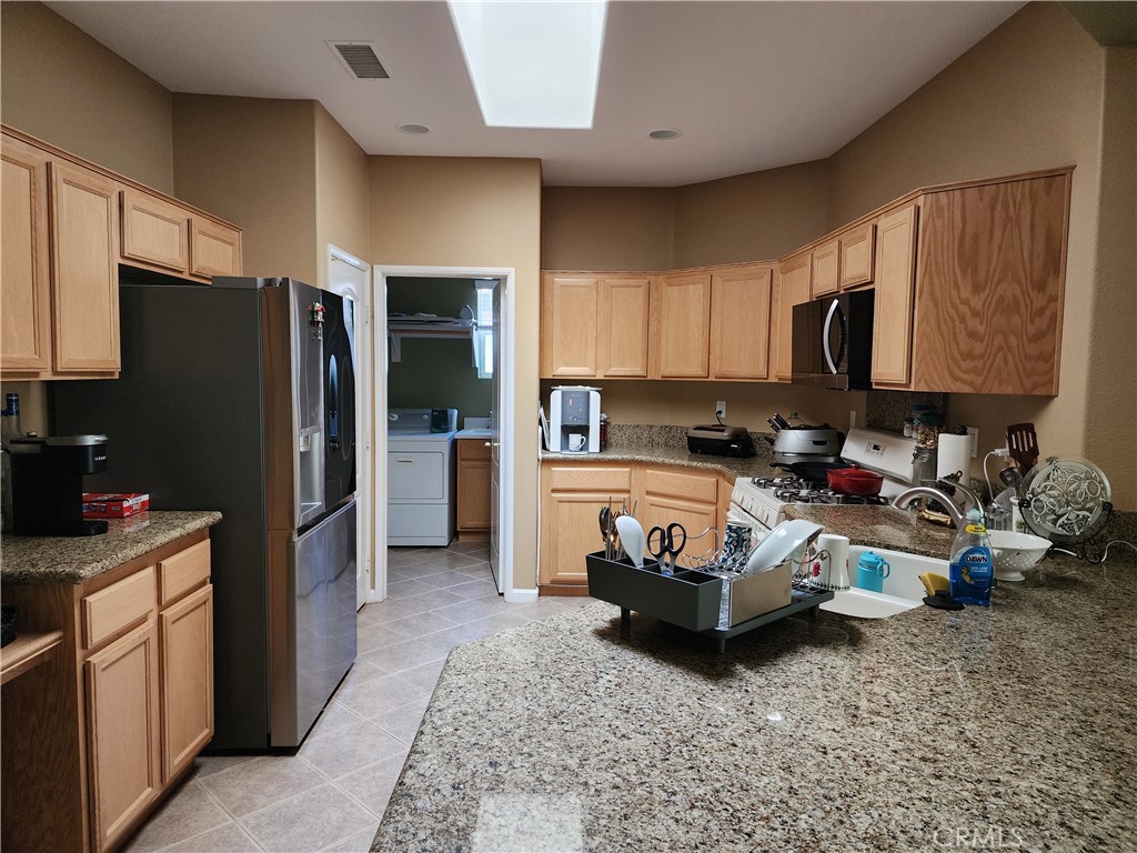 9153 Wooded Hill Drive Property Photo 7